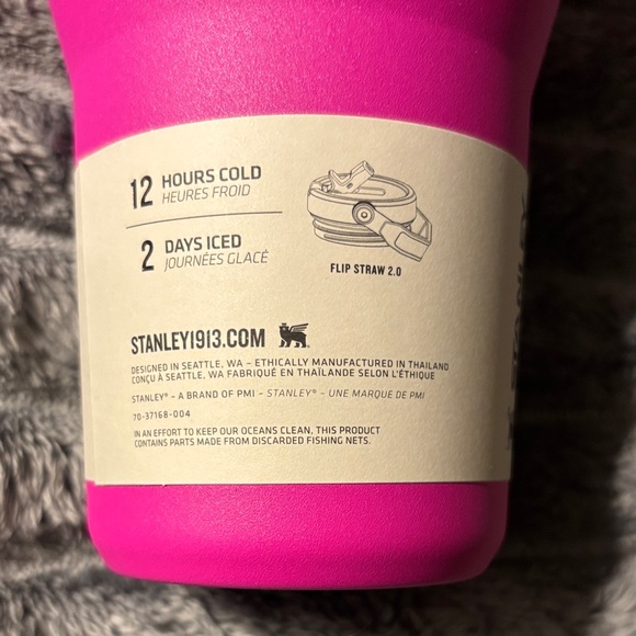 Stanley Pink Flip Straw Tumbler - Picture 6 of 7